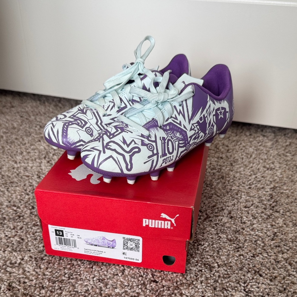 Puma Kids' Purple & White Graphic Soccer Cleats